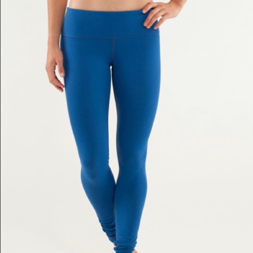 Lululemon leggings black and white reversible